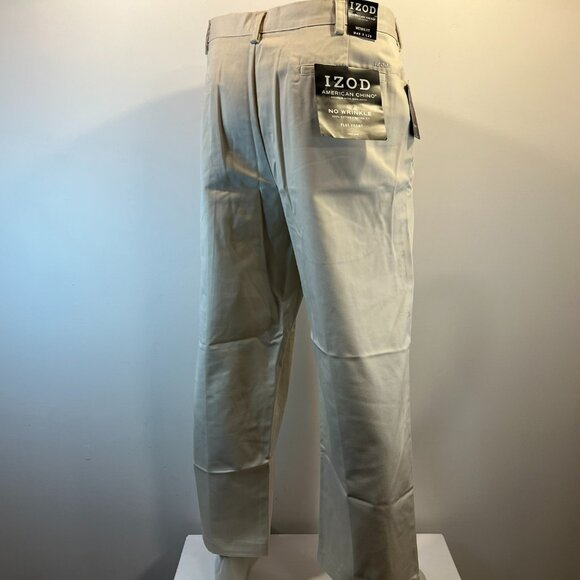 Izod Men's American Chino Pumice Flat Front Metrix Fit Pant -Size 40 x 27.5 -NWT - Picture 5 of 6